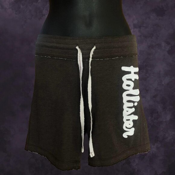 00s Hollister Bermuda Shorts - Picture 1 of 5